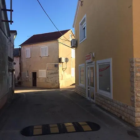 Dalmatia Hébergement de vacances *